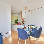 Charming Castelo. Amazing View Appartement Lissabon