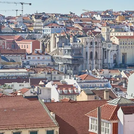 Charming Castelo. Amazing View شقة *