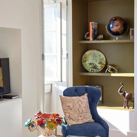 Charming Castelo. Amazing View