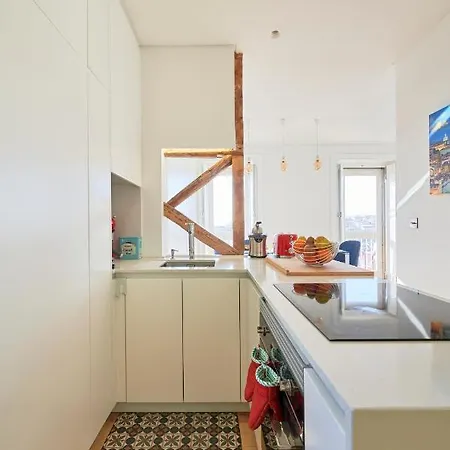 Апартаменты Charming Castelo. Amazing View