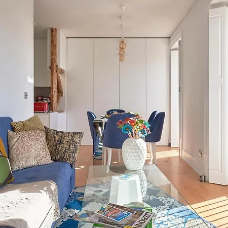 Апартаменты Charming Castelo. Amazing View *